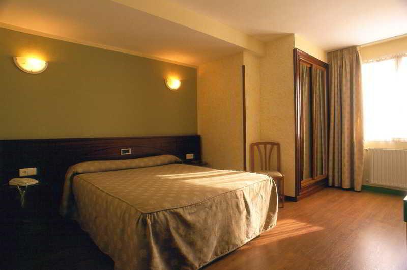 Hotel Villa De Nava Eksteriør billede
